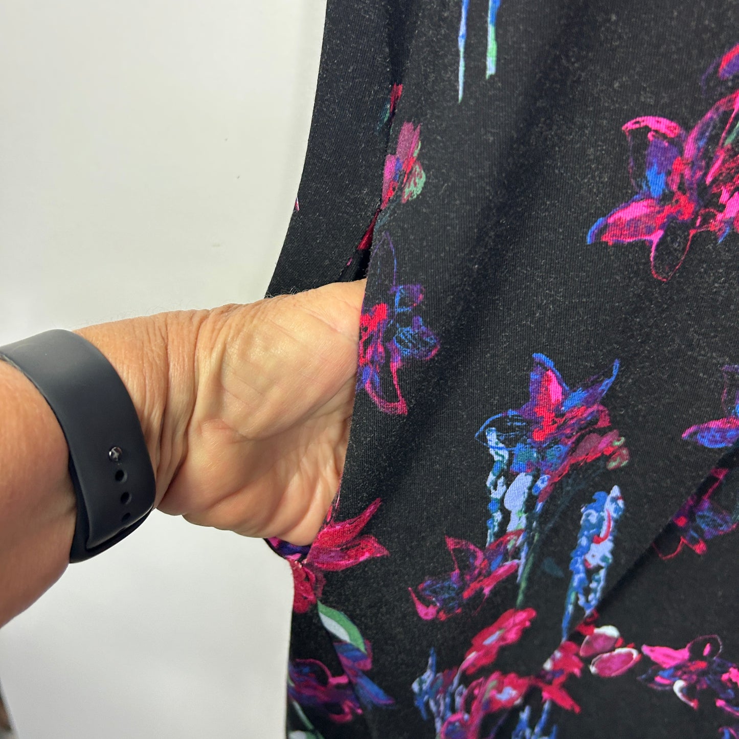 Taking Shape Pretty Basic Black Floral Dress - Size 14/XS