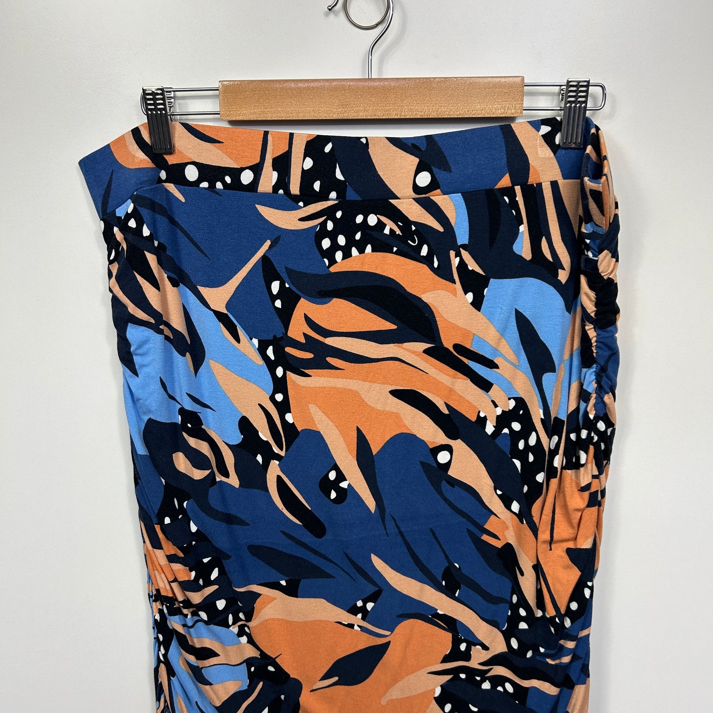 PQ Collection Skirt Curve Size 18 20 22 Multicoloured Midi Length