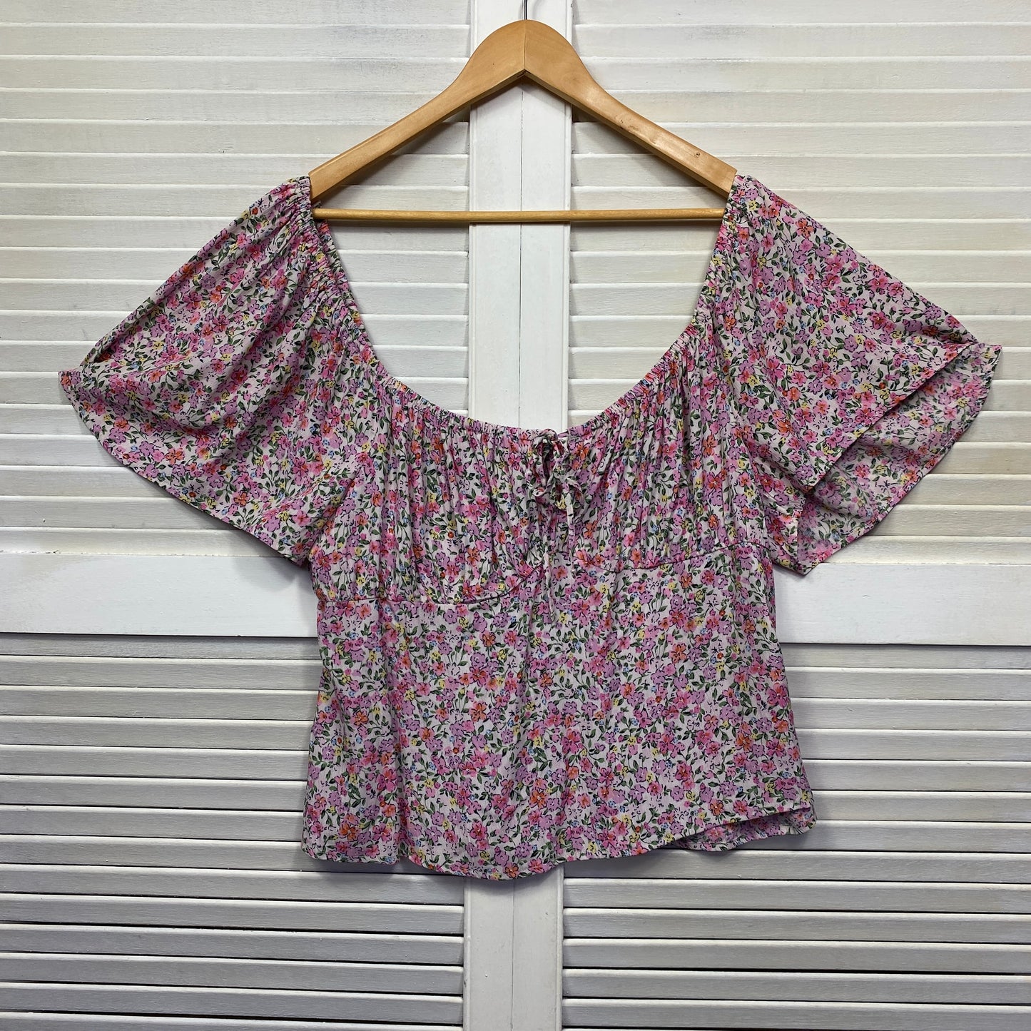 Anko Top Size 18 Cropped Pink Floral Short Sleeve