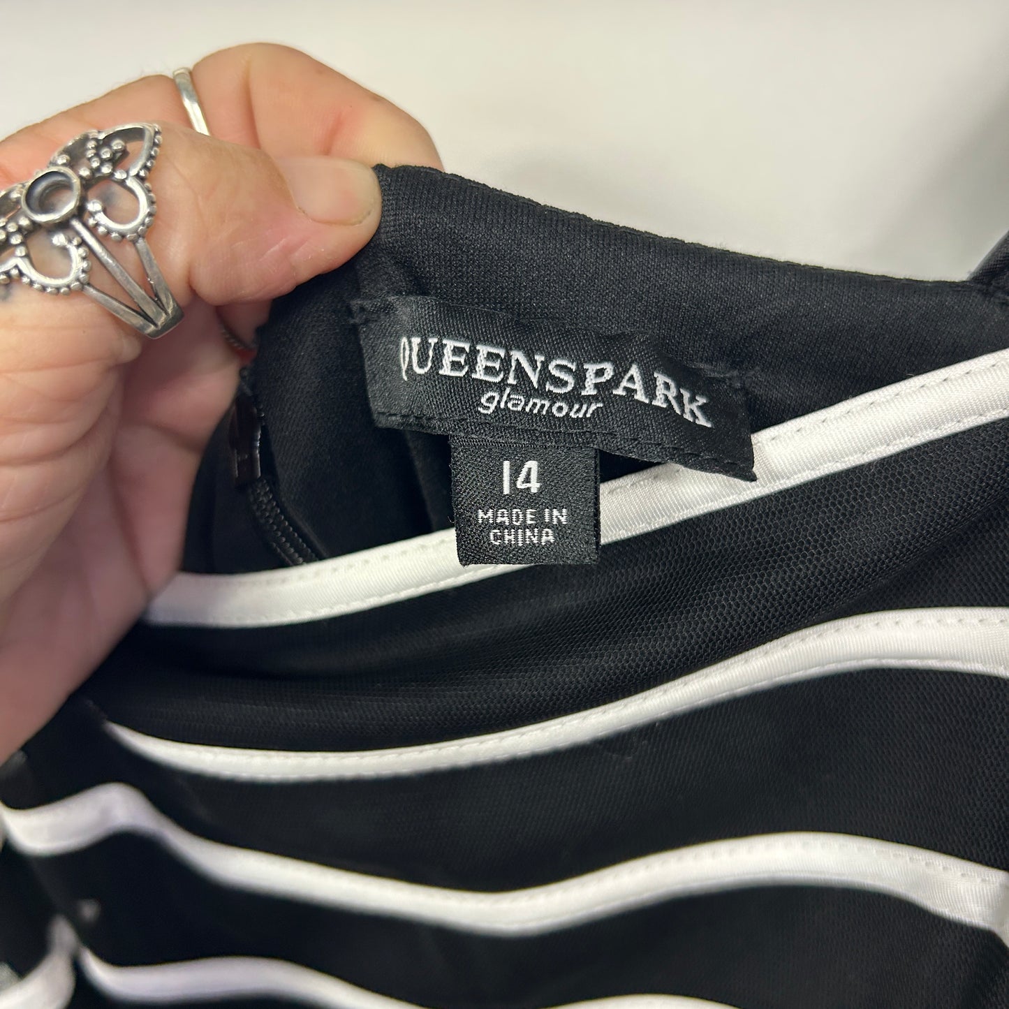 Queenspark Dress Size 14 Black White Fit & Flare Striped Cocktail