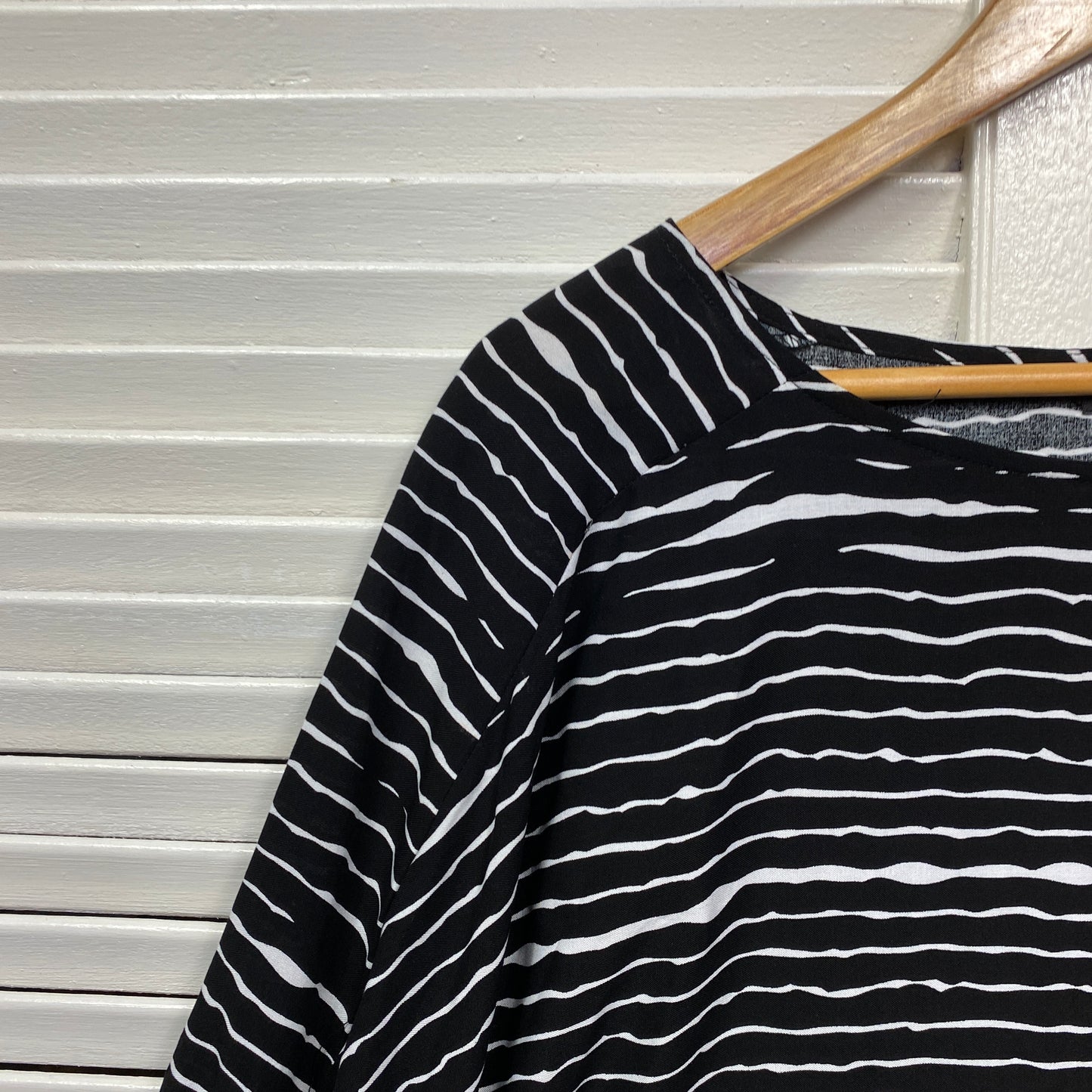 Autograph Top Size 16 3/4 Sleeve Black White Striped