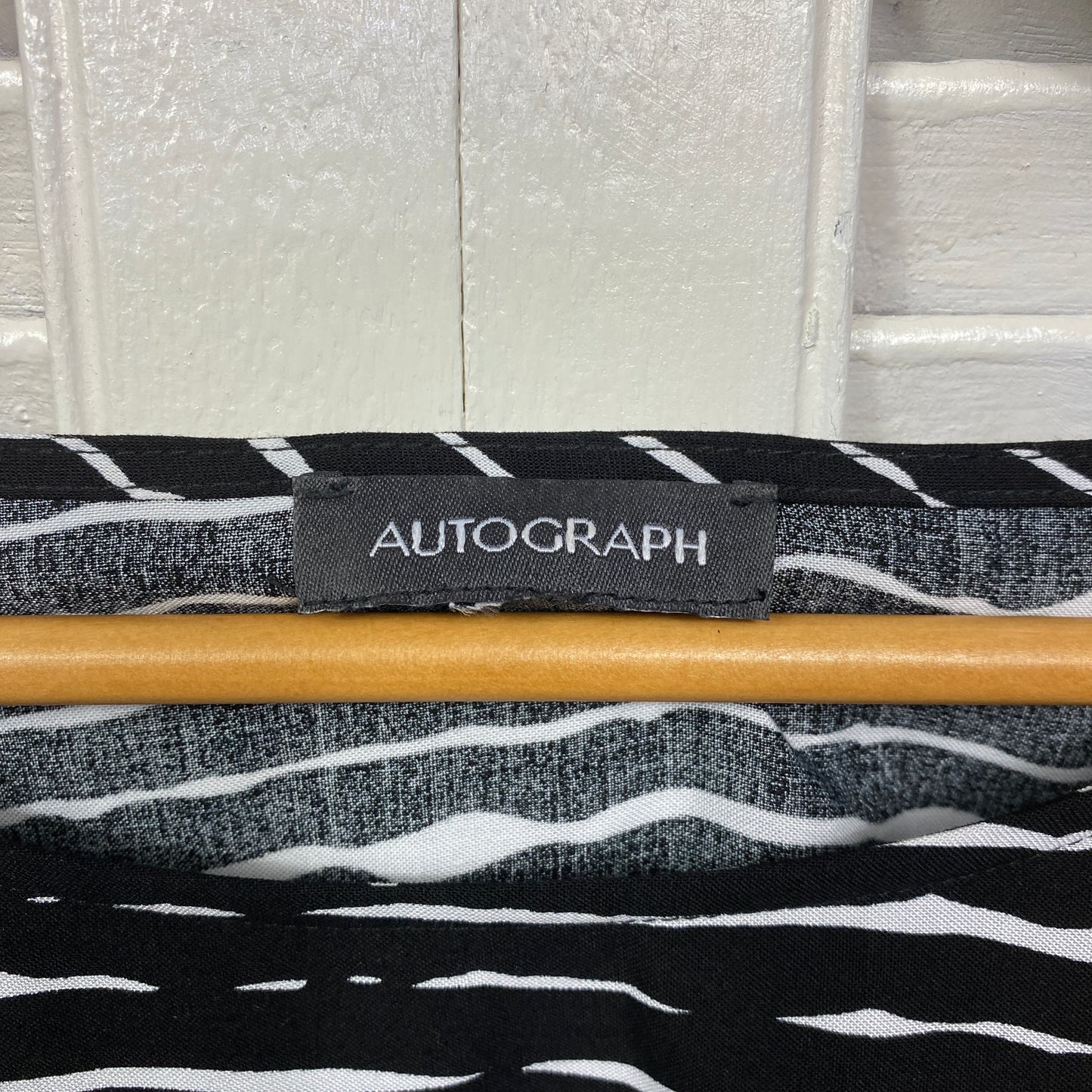 Autograph Top Size 16 3/4 Sleeve Black White Striped