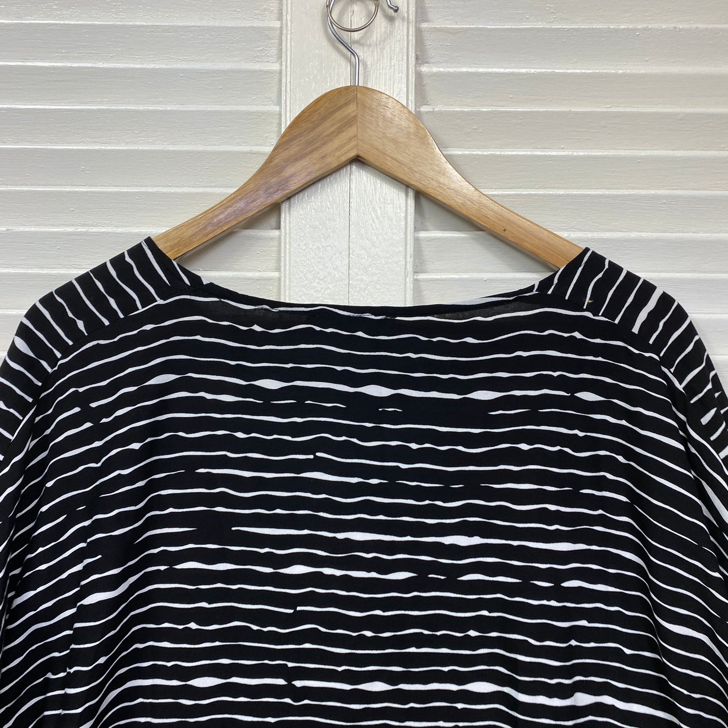 Autograph Top Size 16 3/4 Sleeve Black White Striped