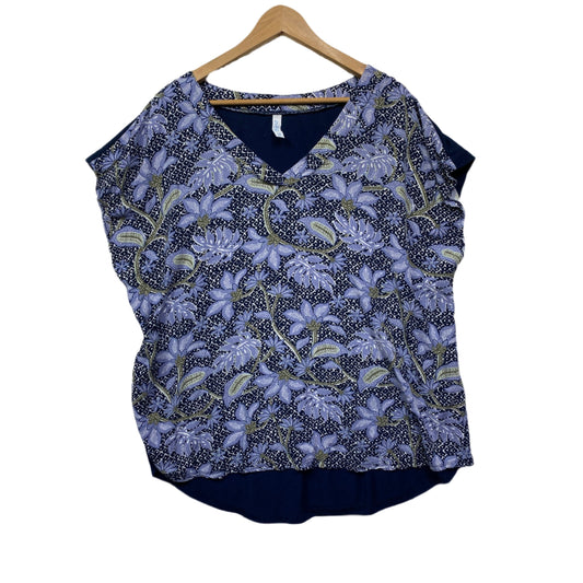 Avella Top Size 18 Floral Blue