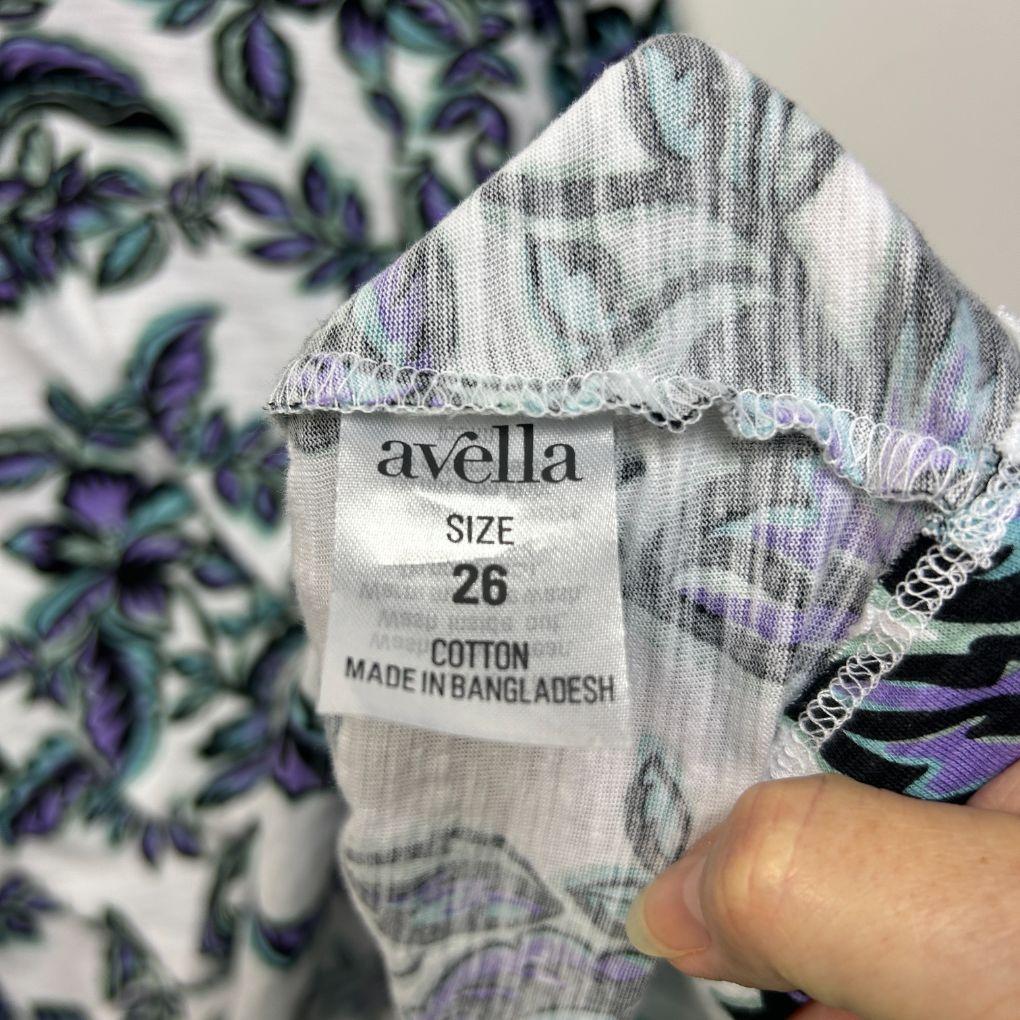 Avella White Floral Cotton Top - Size 26