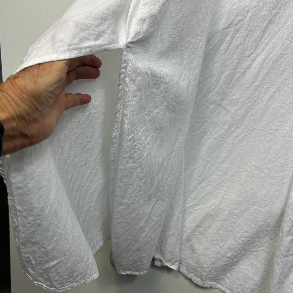 & me White Linen Dress - Size 18