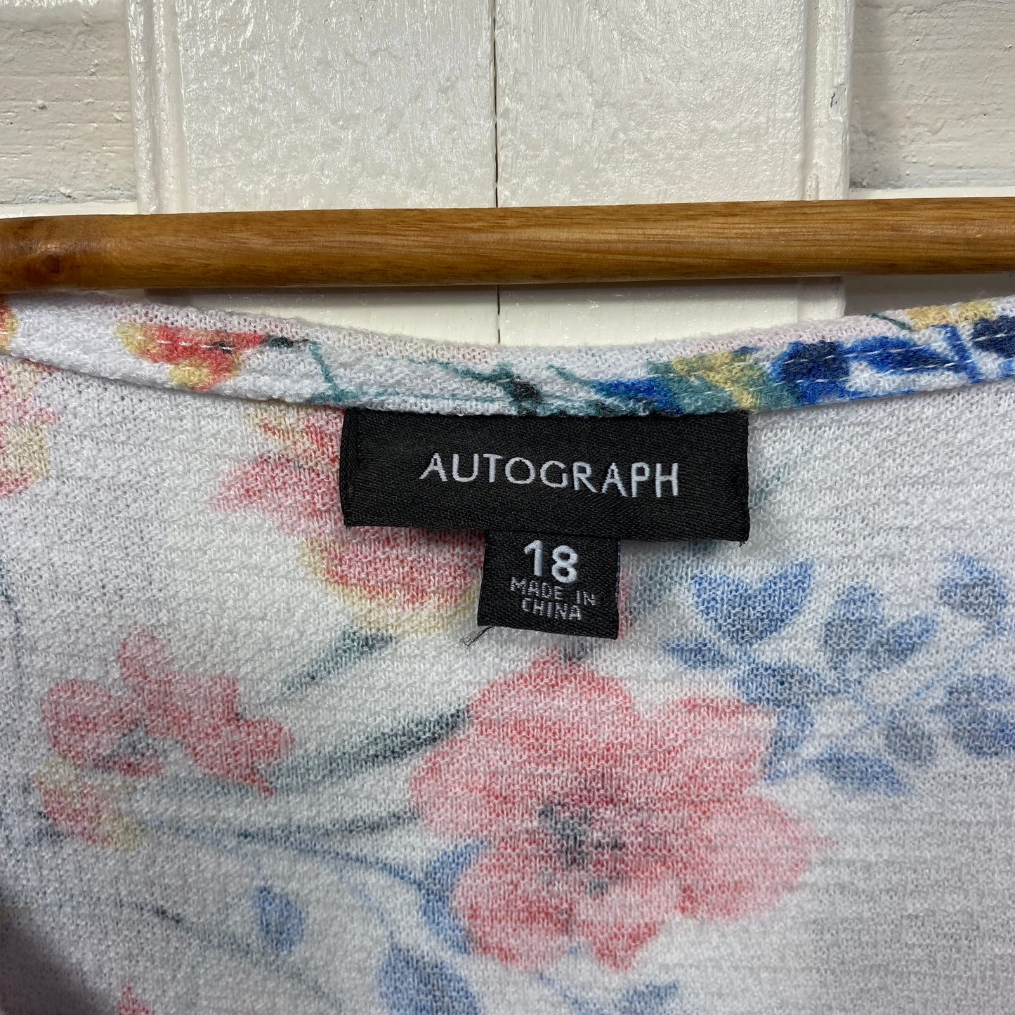 Autograph Top Size 18 Short Sleeve Floral