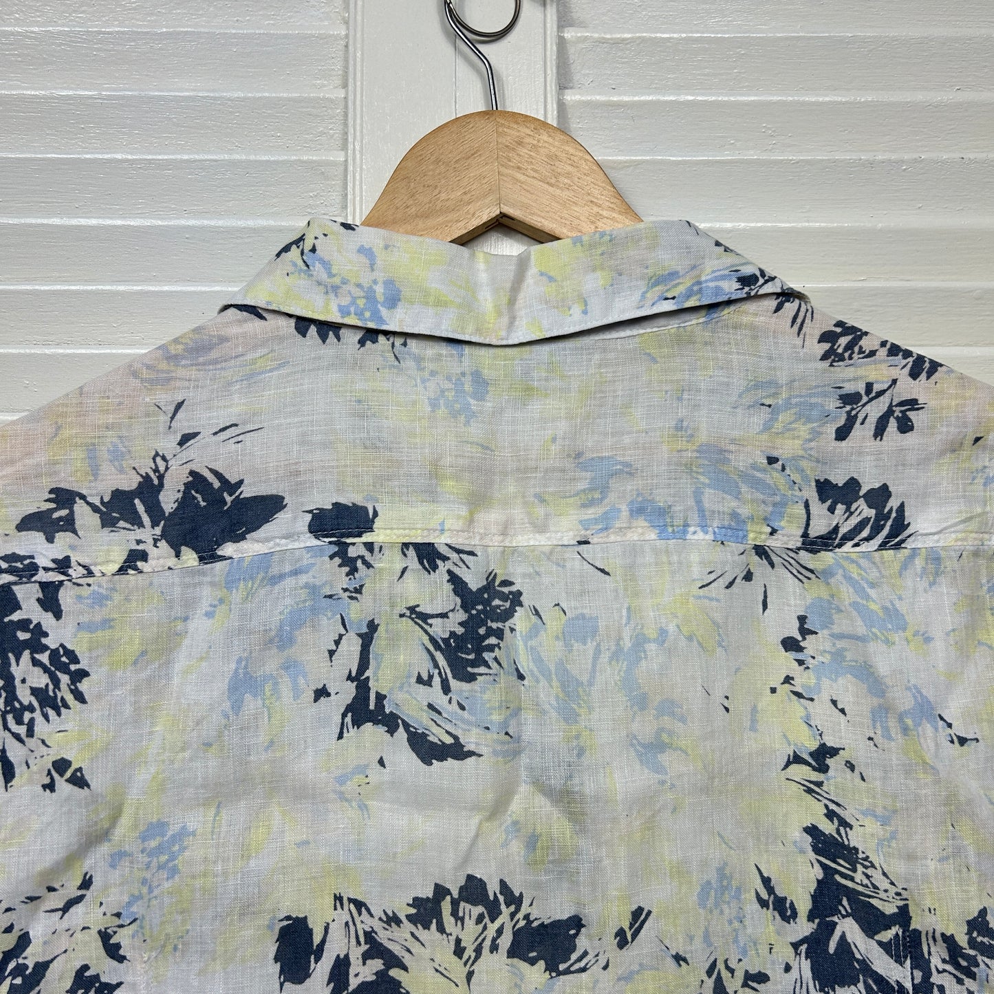 Suzanne Grae Linen Top Size 14 Large Floral Short Sleeve