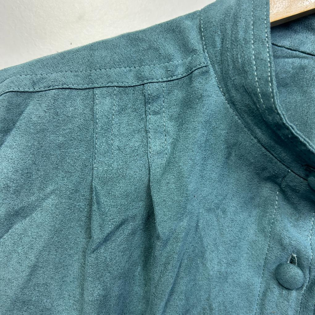 Handmade Mandarin Collar Teal Shirt - Size 20/22