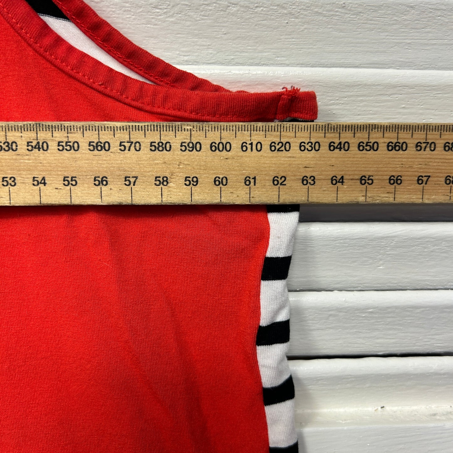 Taking Shape Top Size 20 Large Plus Red Striped Sleeveless