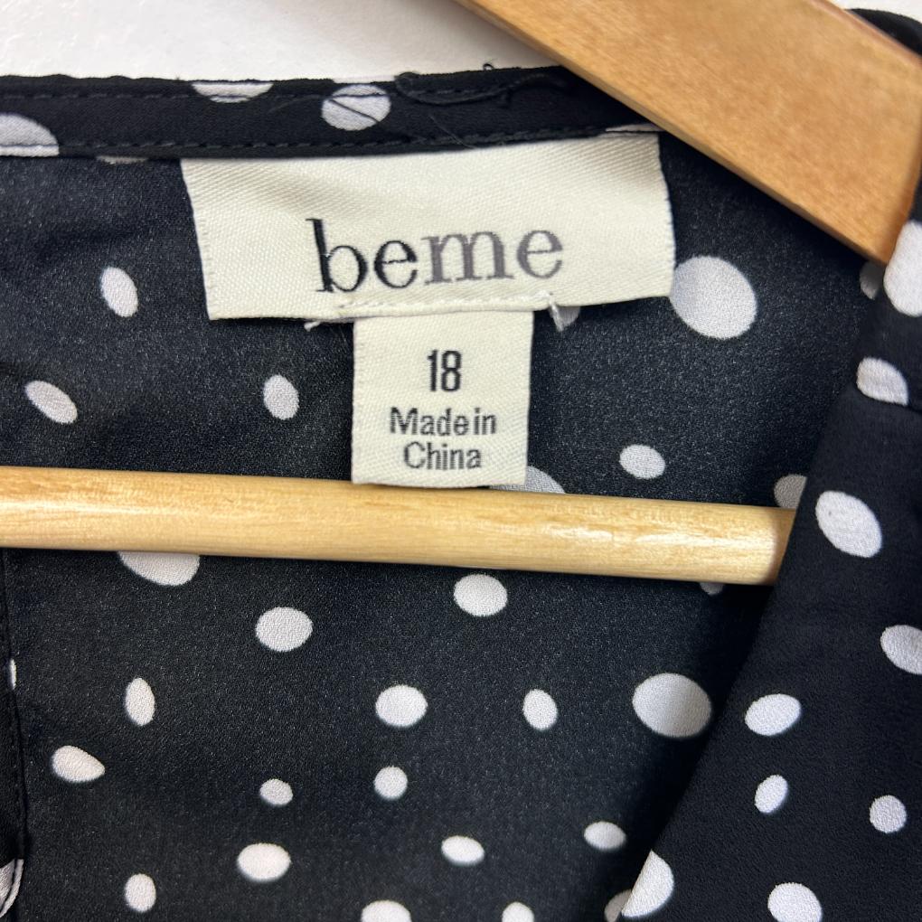 Beme Black Spot Top - Size 18