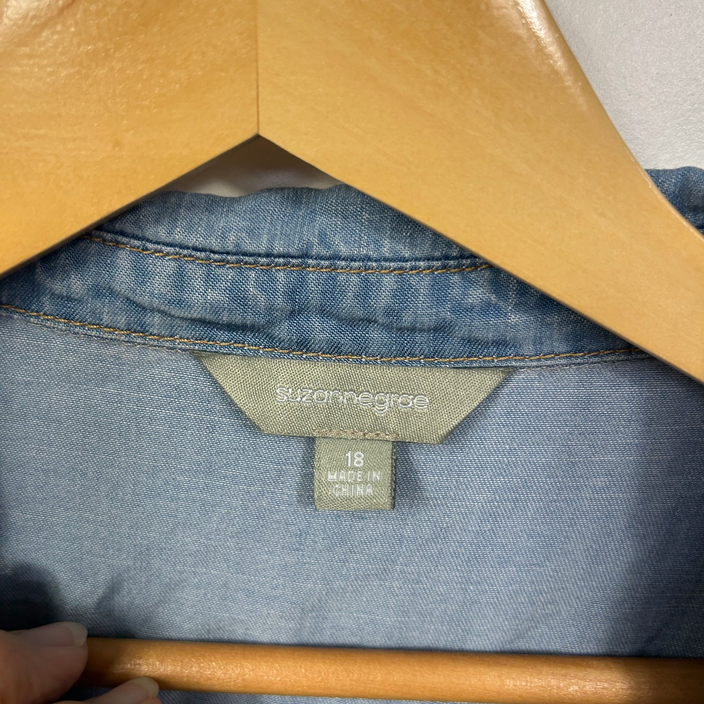 Suzanne Grae Chambray Button Up Blue Shirt - Size 18