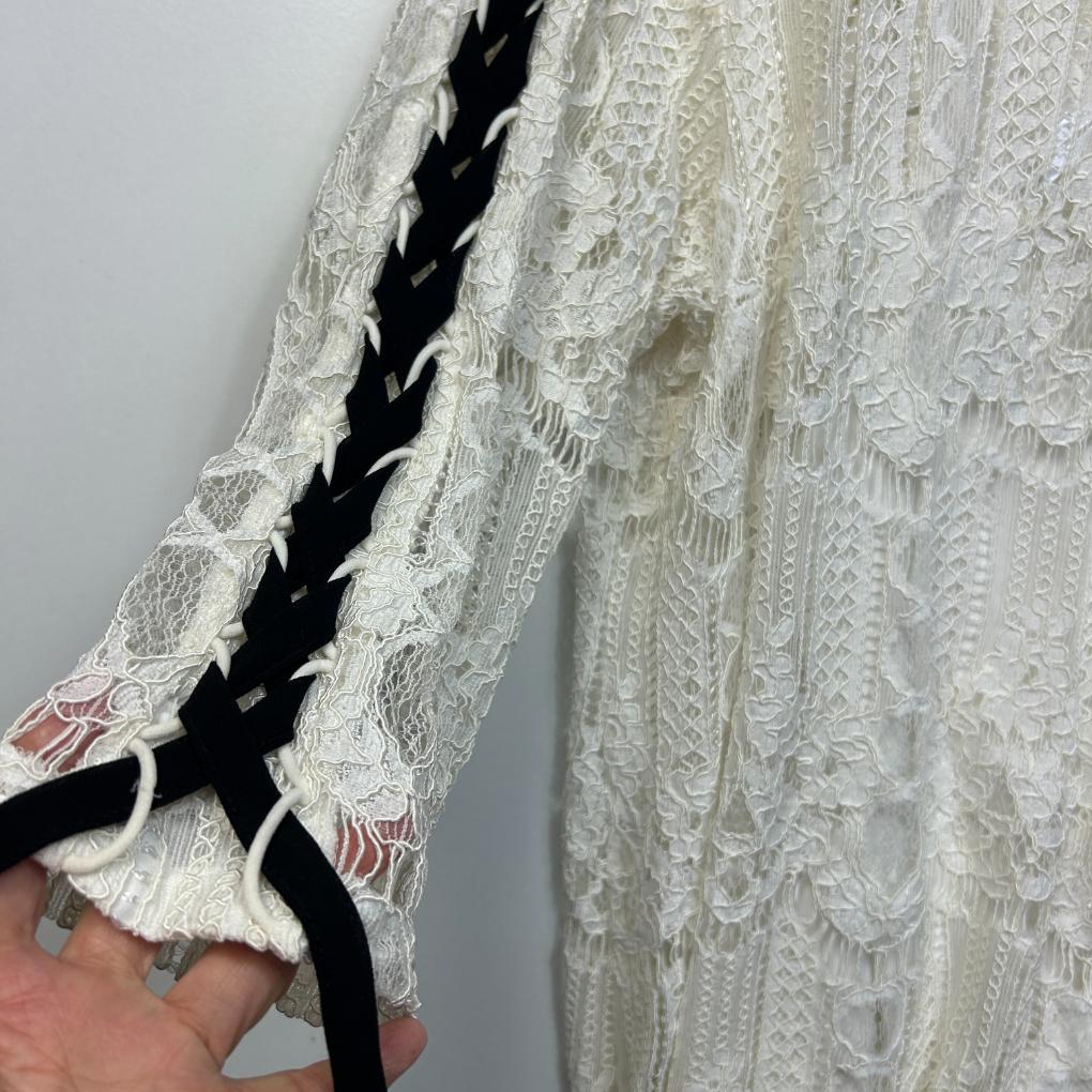 City Chic White Lace Top - Size 14/XS
