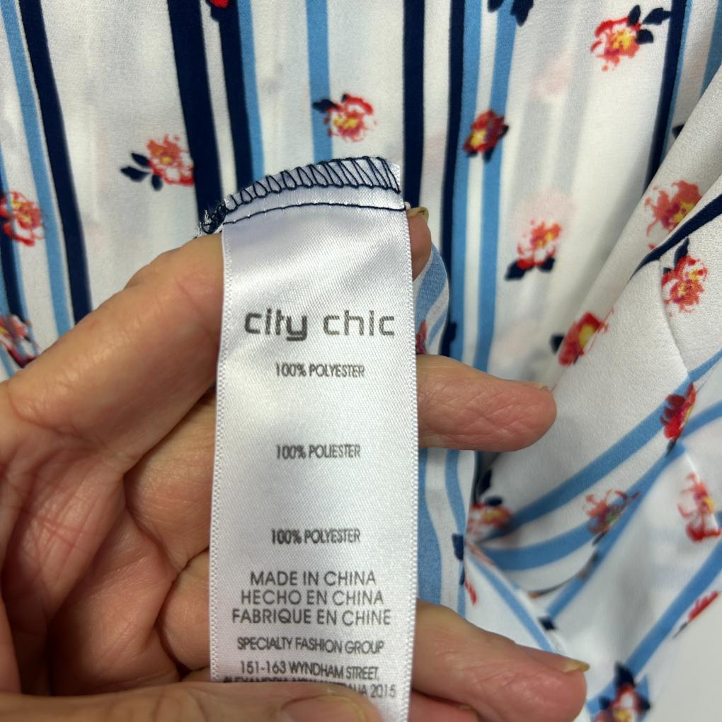 City Chic Blue Floral Top - Size 18