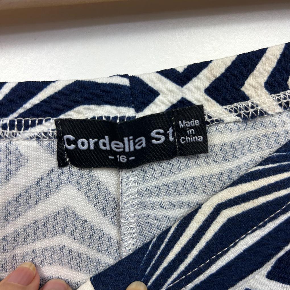 Cordelia St Navy Print Pants - Size 16