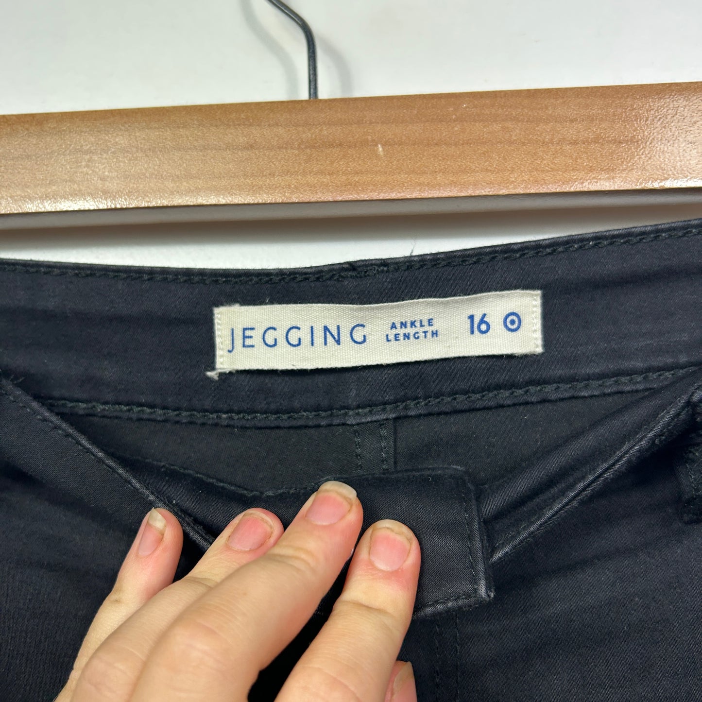 Target Black Ankle Length Jeggings Denim Jeans - Size 16