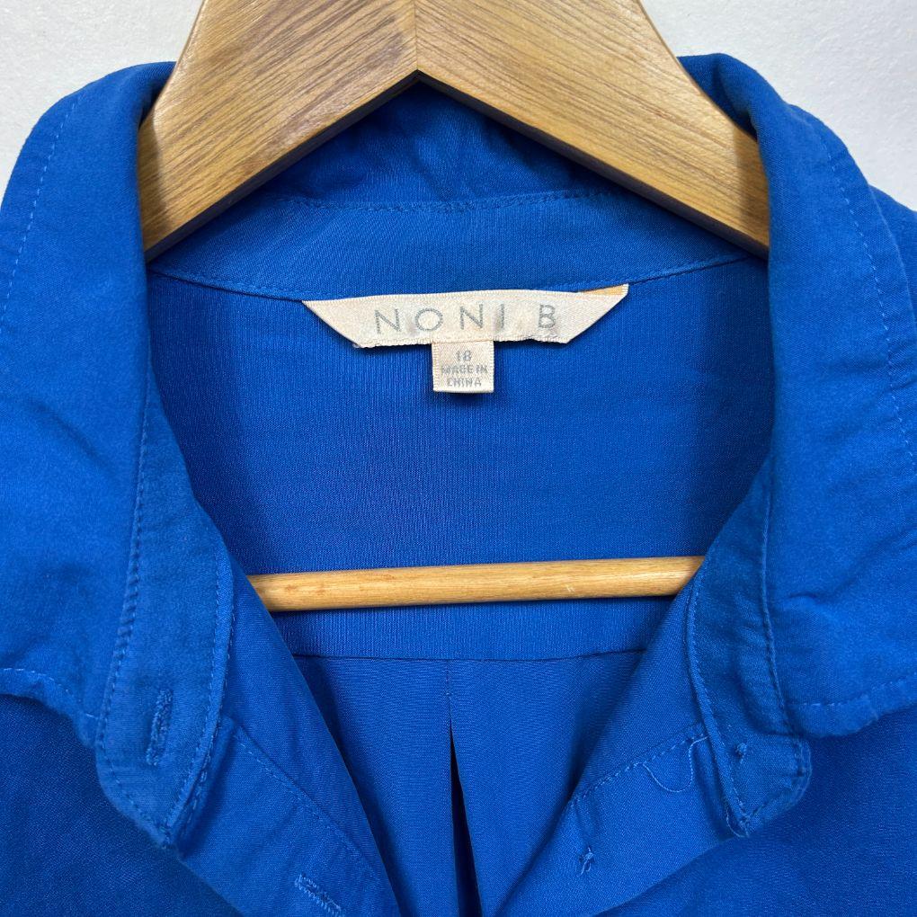 Noni B Blue Top - Size 18