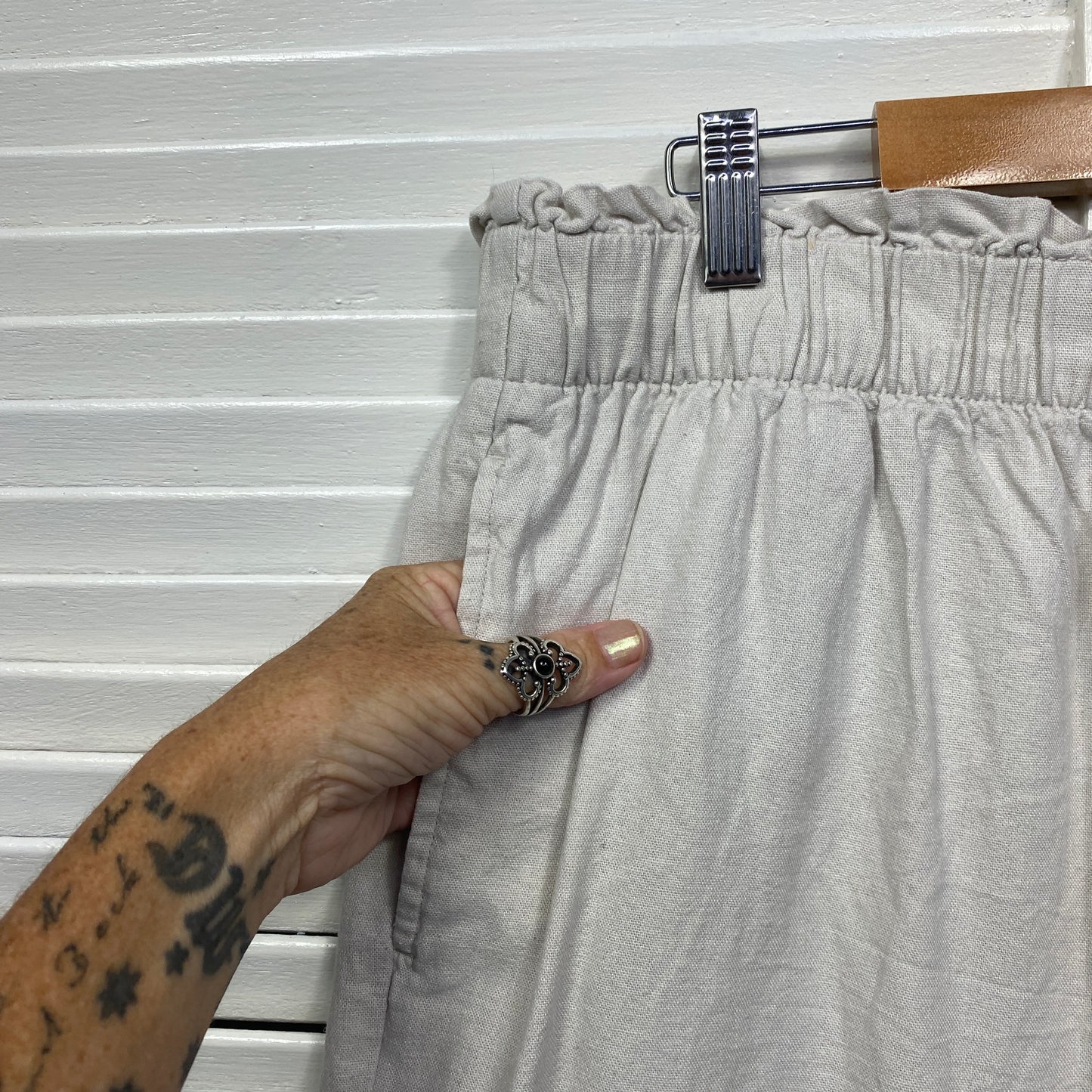 Anko Cropped Pants Size 16 Pockets Biege Linen Blend