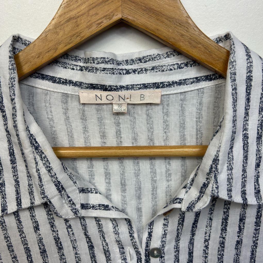Noni B White Linen Top - Size 16
