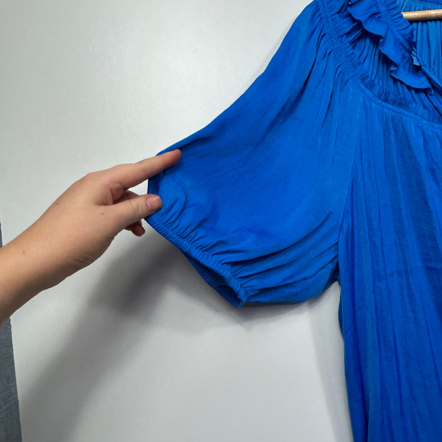 Sussan Royal Blue Ruffle Neck Pleated Top - Size 14