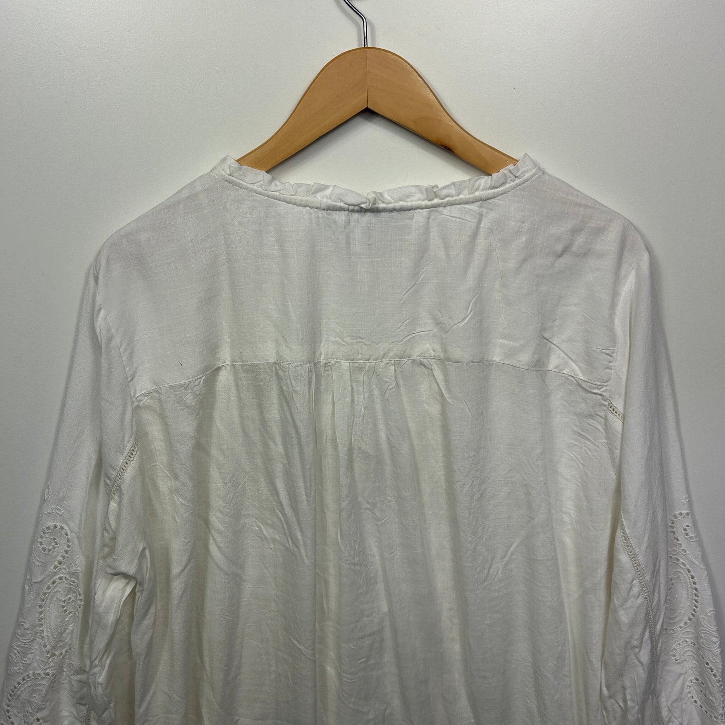 Autograph Top Size 18 White Long Sleeve Viscose