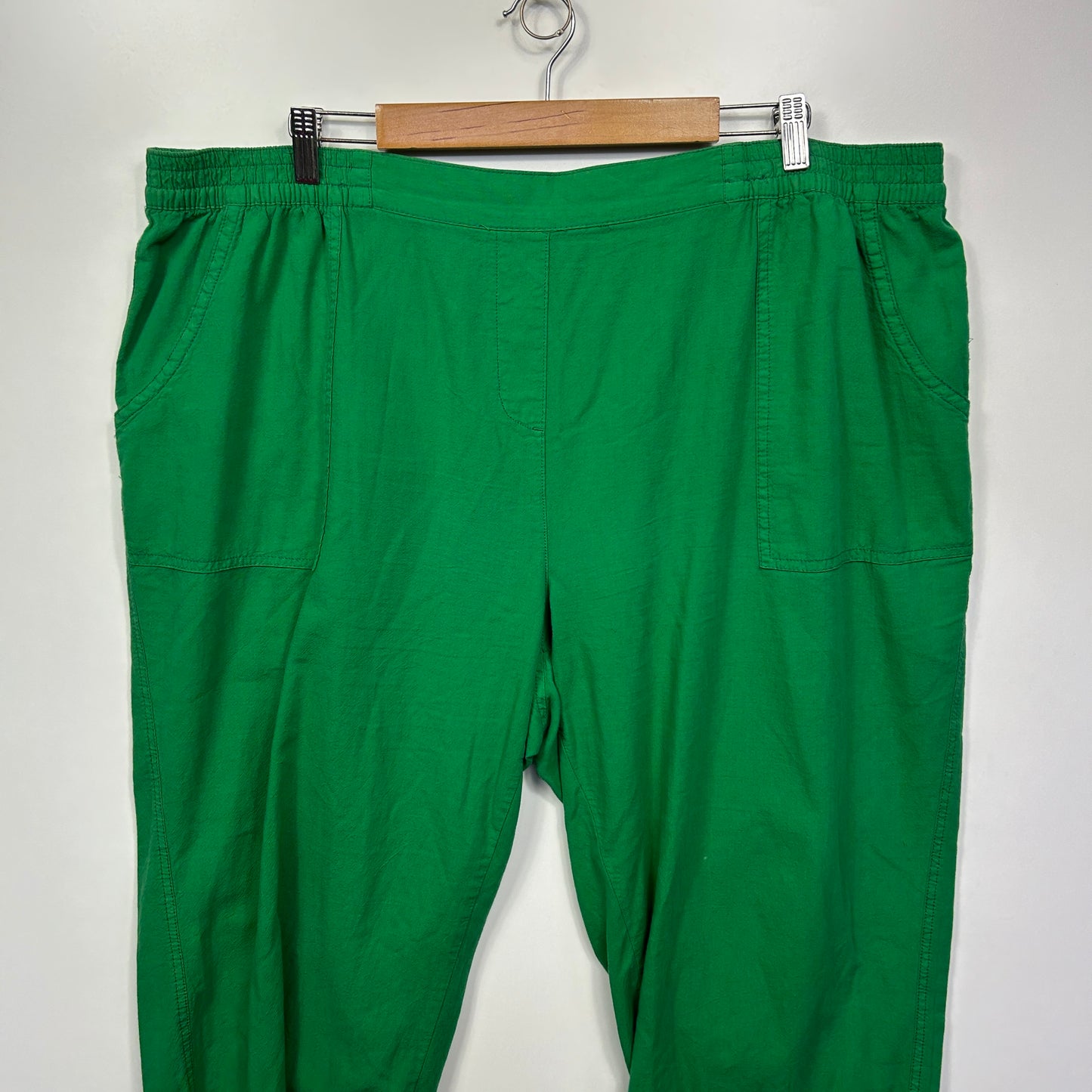 Millers Cropped Pants Size 22 Green Pockets 100% Cotton