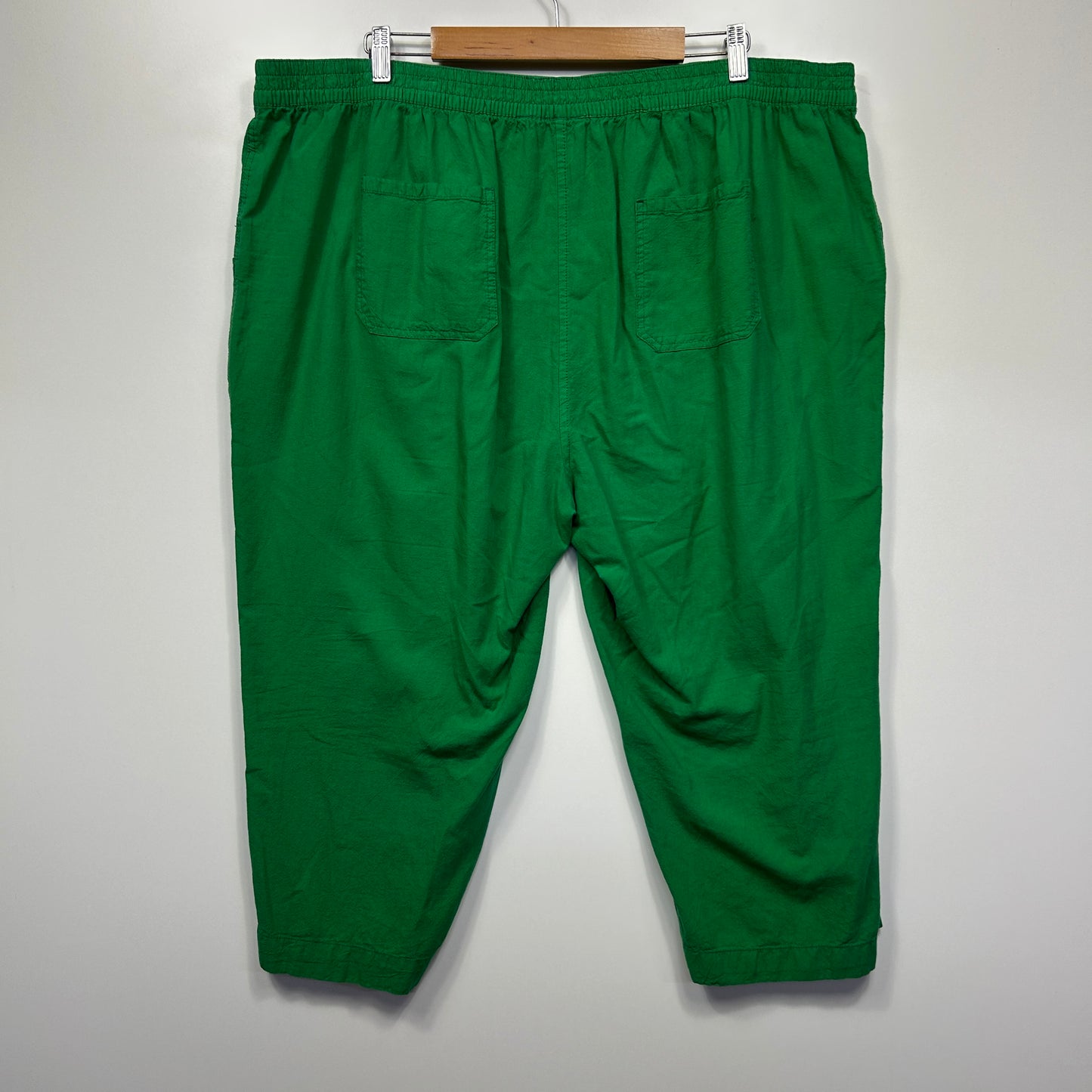 Millers Cropped Pants Size 22 Green Pockets 100% Cotton
