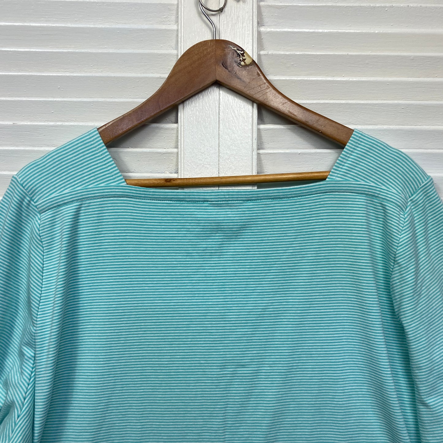 Fella Hamilton Top Size 22 Aqua Striped 3/4 Sleeve