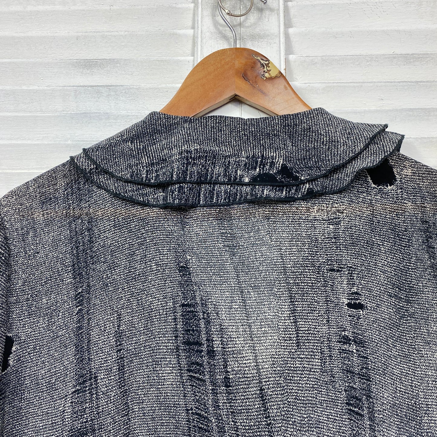 Gordon Smith Tops Size 18 Grey Long Sleeve Ruffle Neckline