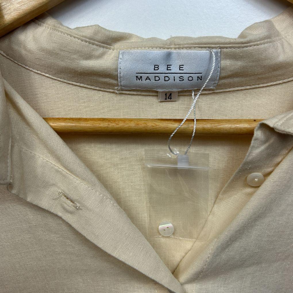 Bee Maddison Cream Linen Top - Size 14