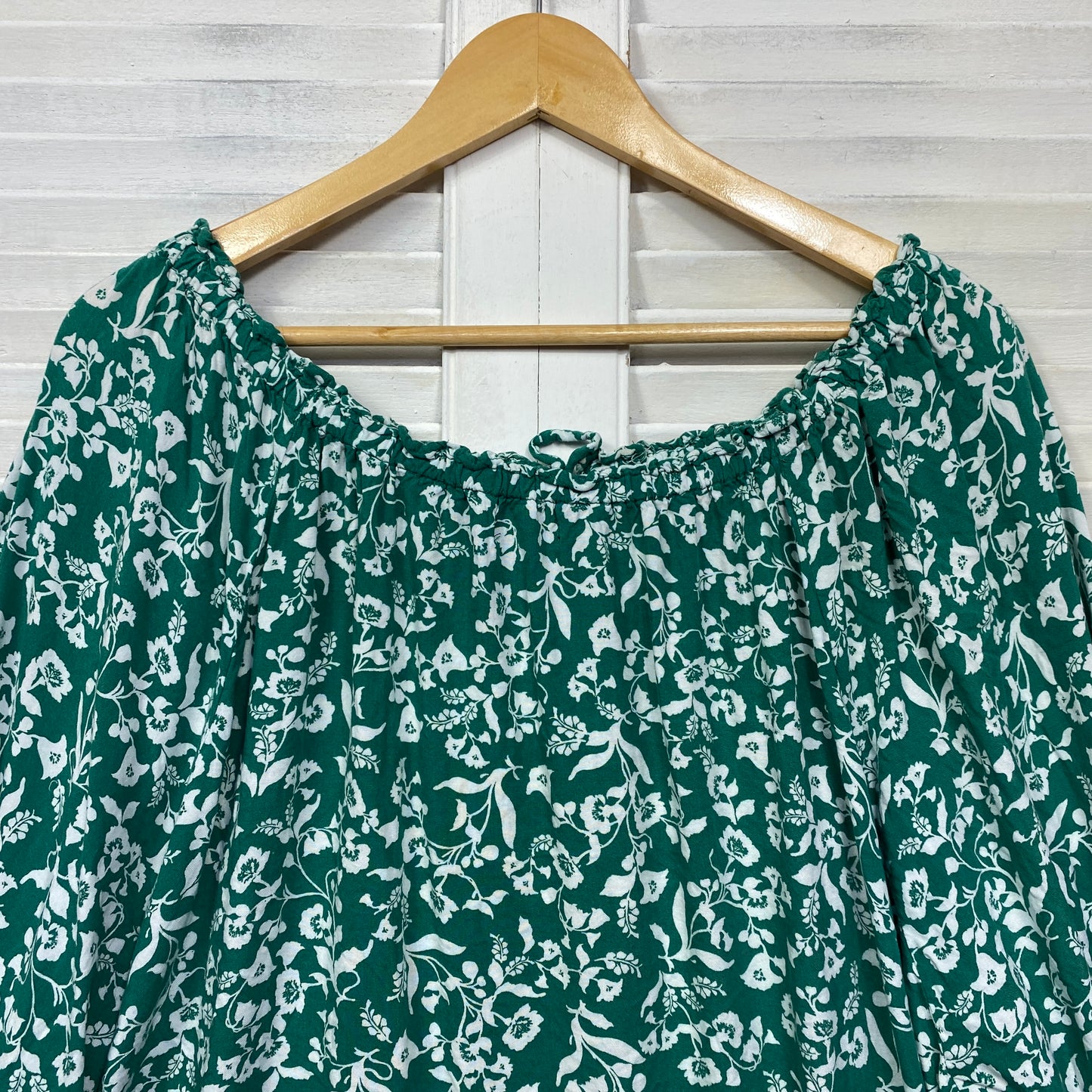 Autograph Tops Size  24 Plus Long Sleeve Green Viscose