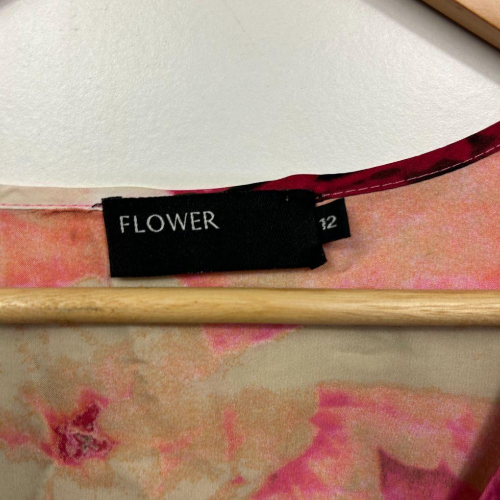 Flower Pink Floral Asymmetric Hem Top - Size 12