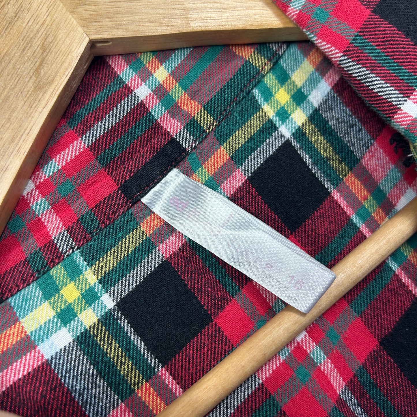 edited Red & Green Plaid Short Sleeve Sleep PJ Shirt - Size 16