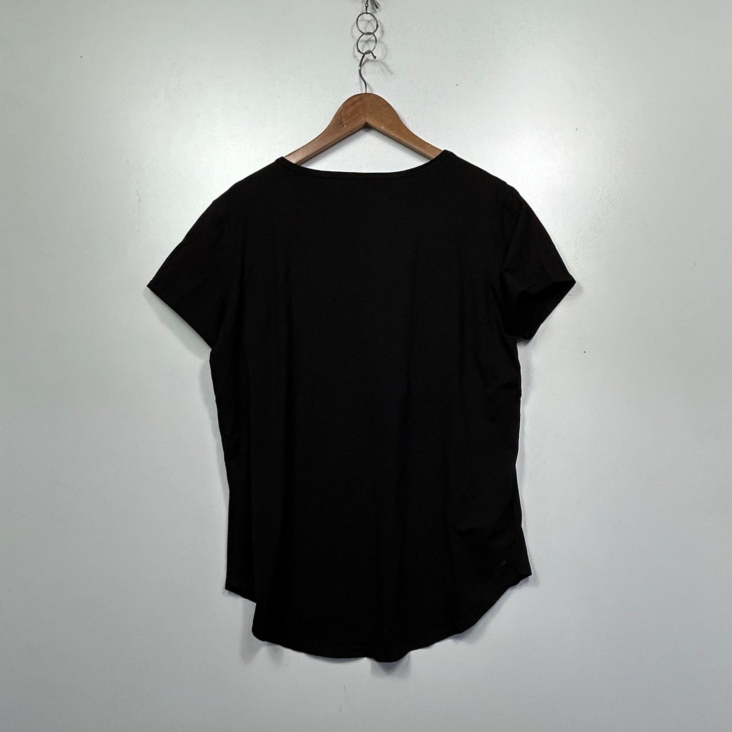 Cadenshae Nursing Breastfeeding Black Top - Size 2XL