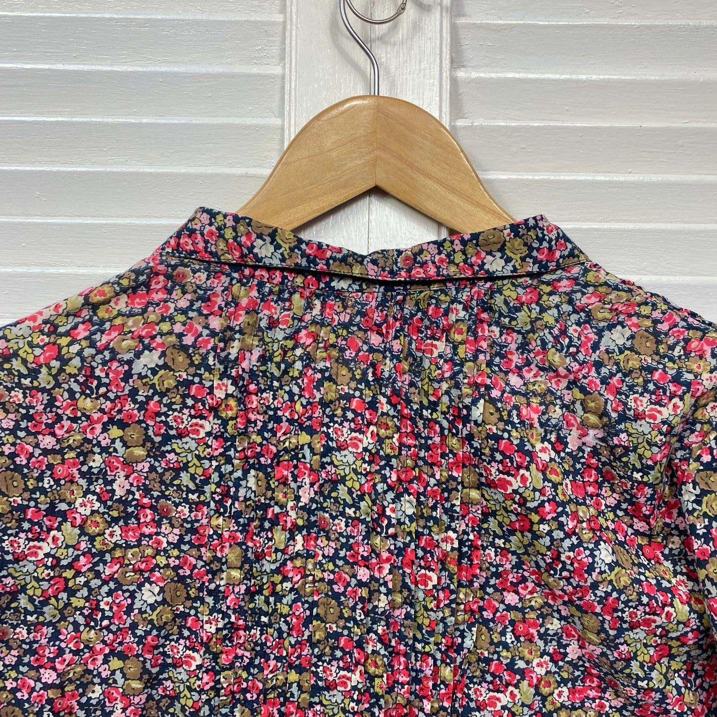 Boom Shankar Top Size 14 Long Sleeve Floral Button Up