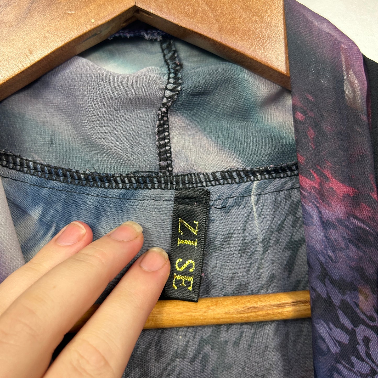 Sleeveless Black Vest with Watercolor Print Overlay Top - Size 14/16