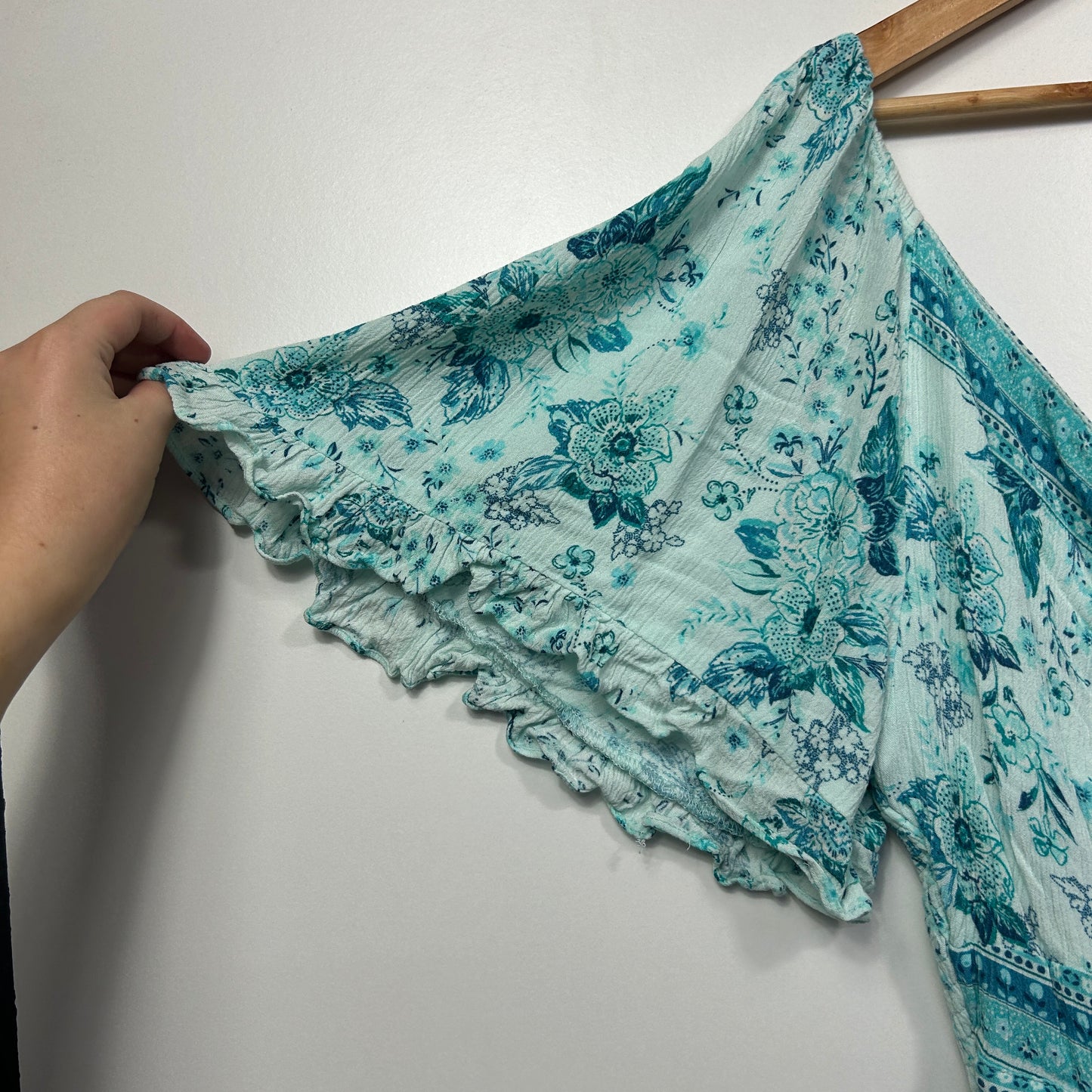 City Chic Aqua Floral Peasant Boho Top - Size 18/M