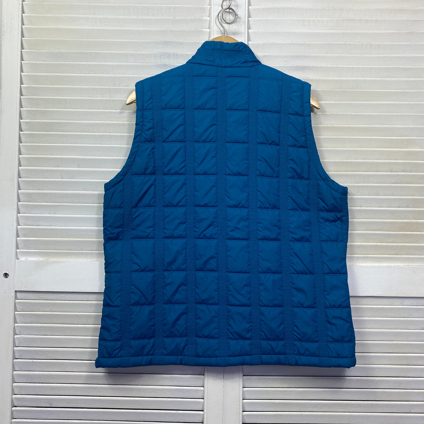 Millers Puffer Vest Top Size 18 Blue Sleeveless Zipped Pockets