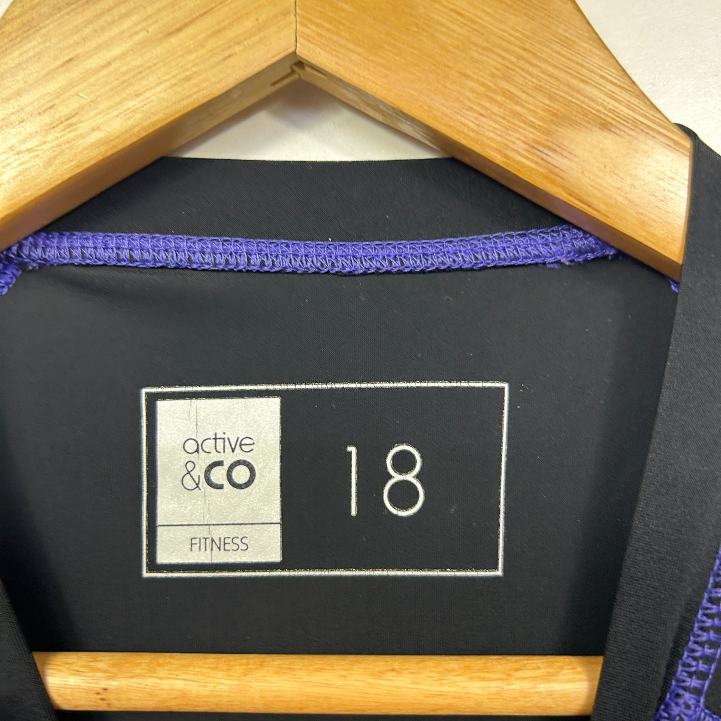 Active & Co Black Activewear Fitness Top - Size 18