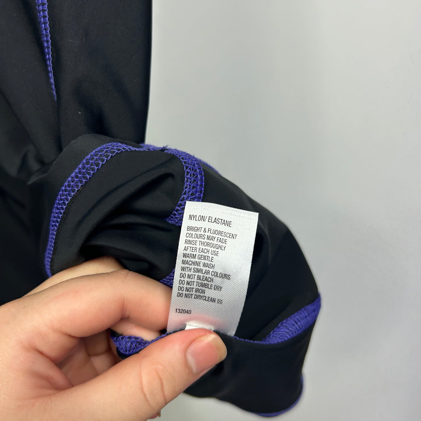 Active & Co Black Activewear Fitness Top - Size 18