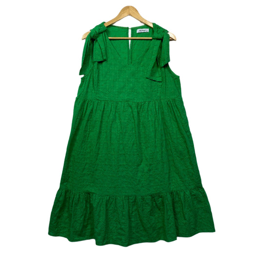 Worthier Dress Size Large Sleeveless Green Midi Length