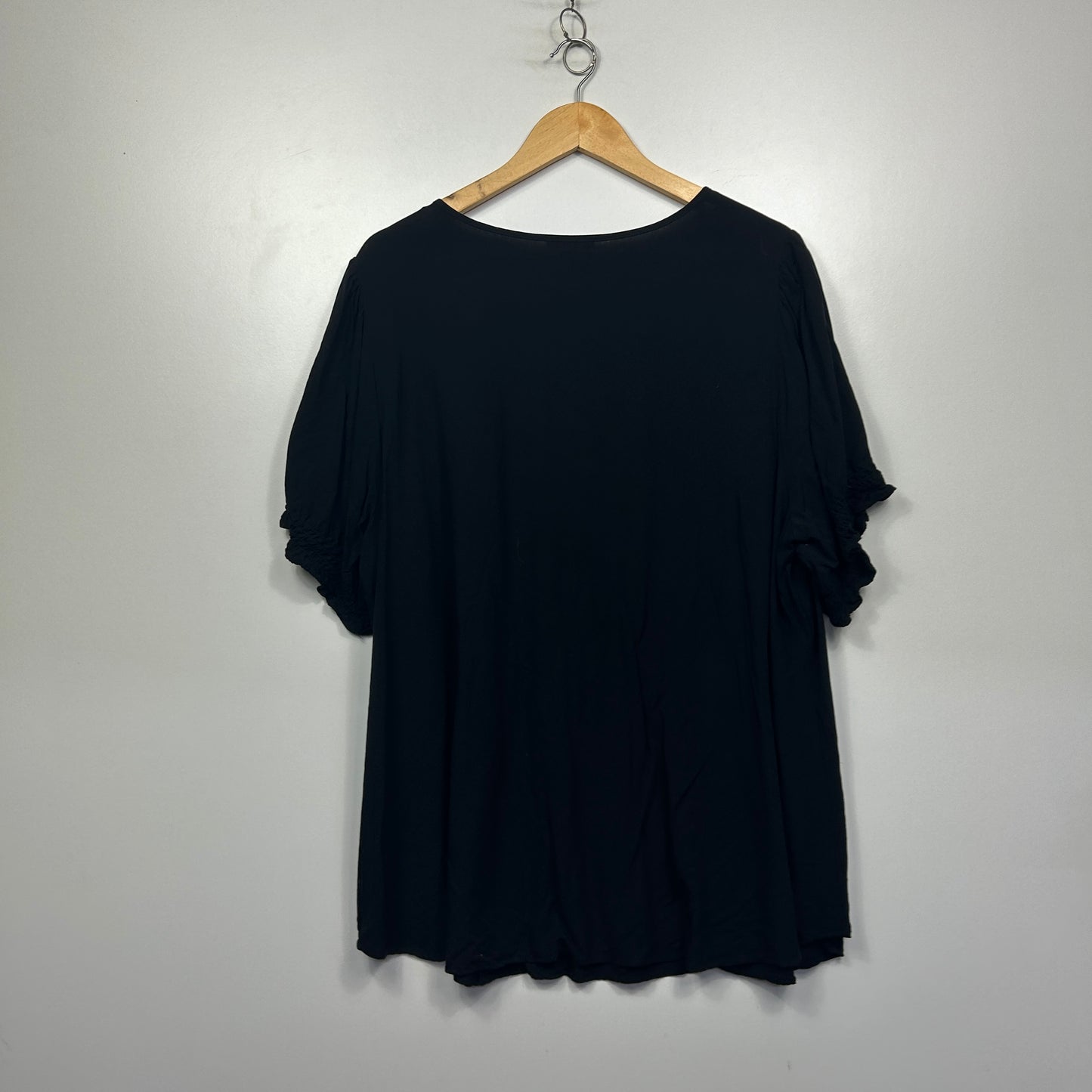 Target Curve Black Ruffle Sleeve Top - Size 26
