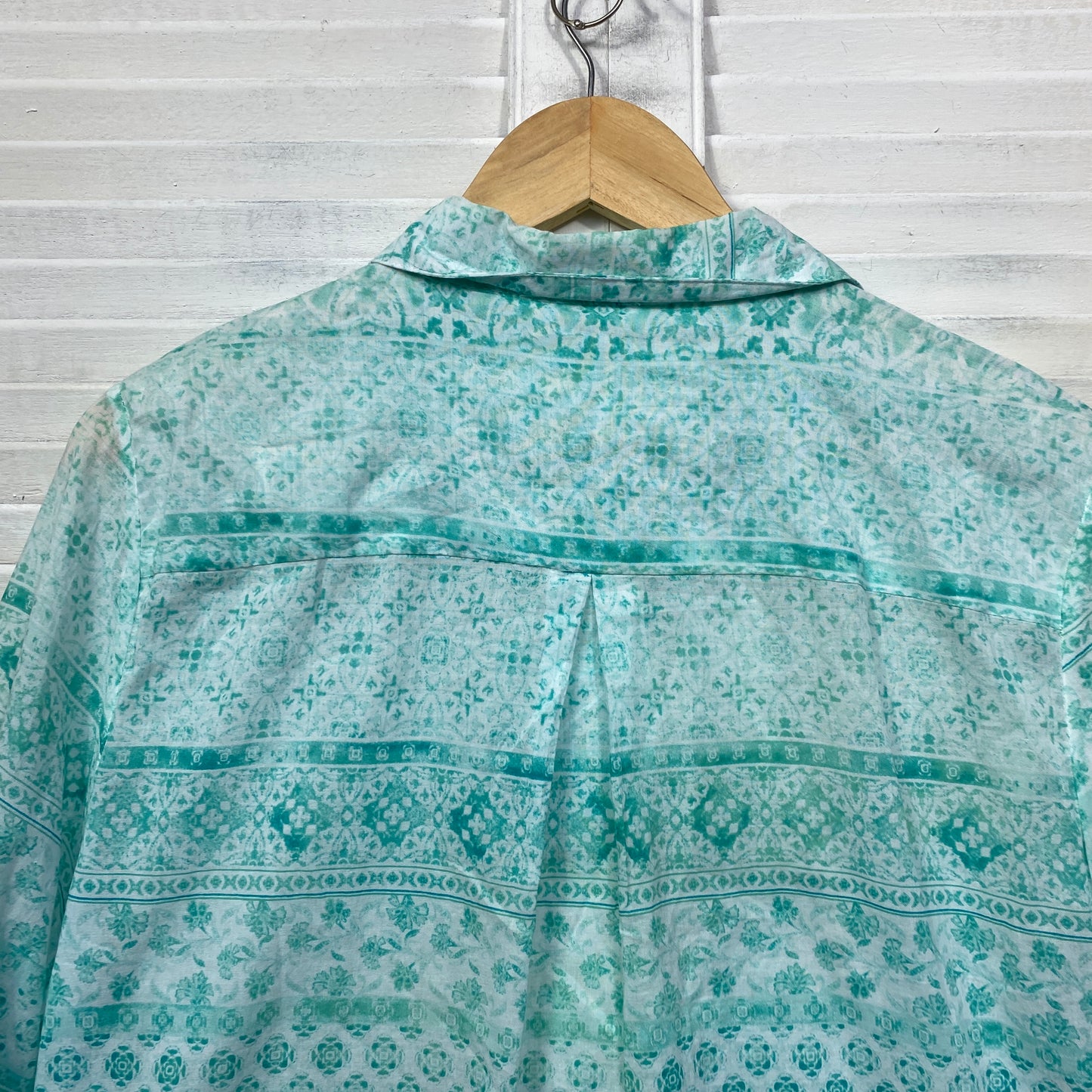 W Lane Top Size 18 Green Button Up Long Sleeve Cotton