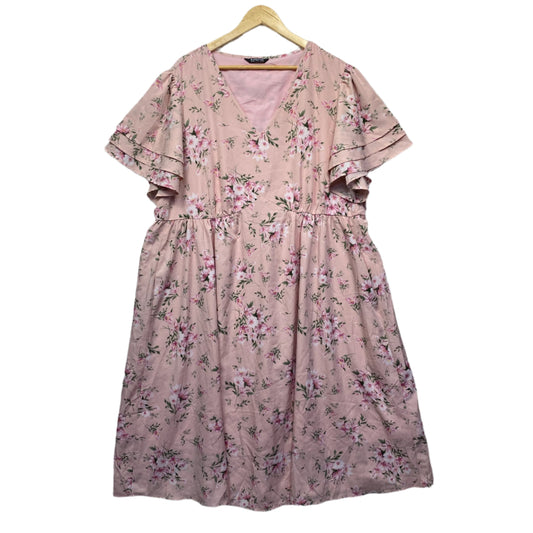 Bloom Chic Dress Size 24 26 Pink Floral Cocktail