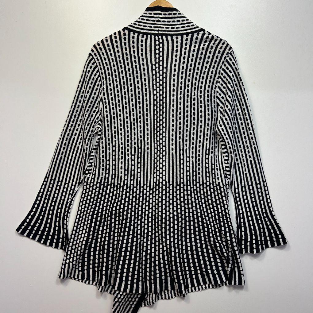 Liz Jordan Black & White Textured Cardigan - Size XL