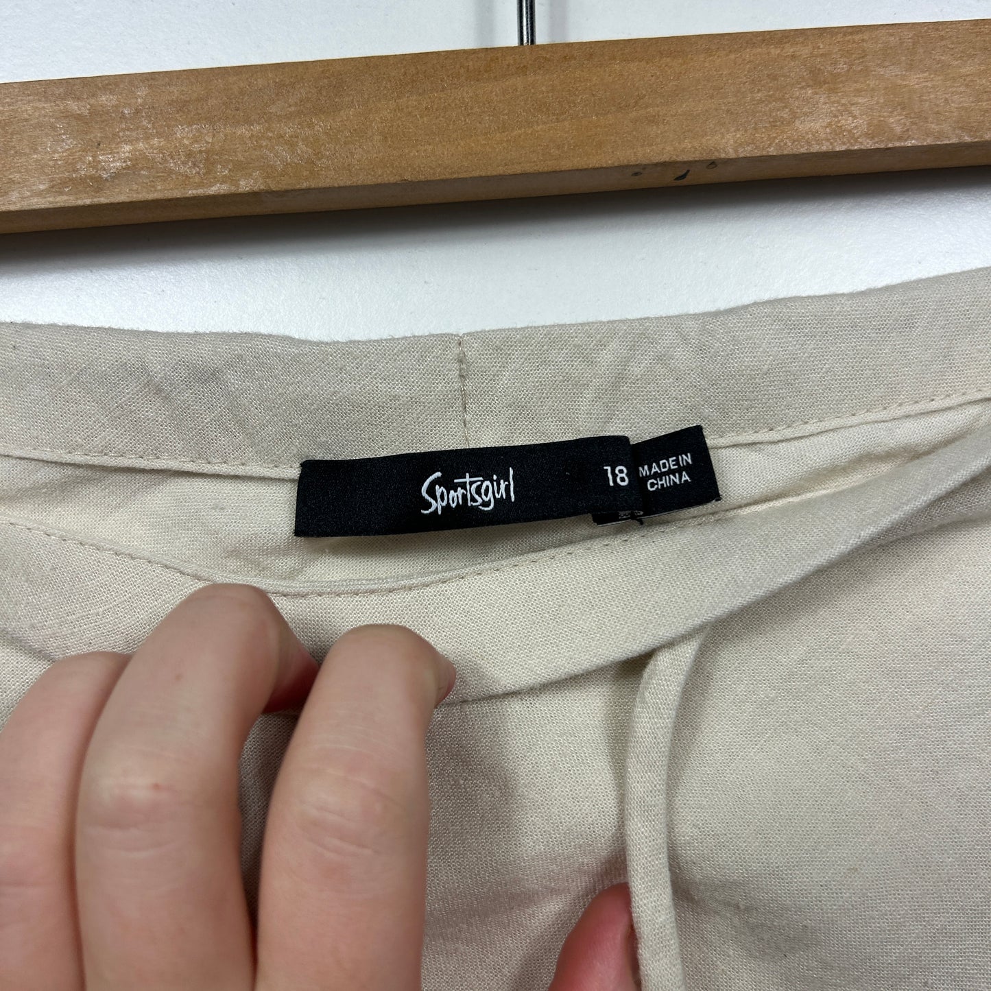 Sportsgirl Beige Skirt - Size 18