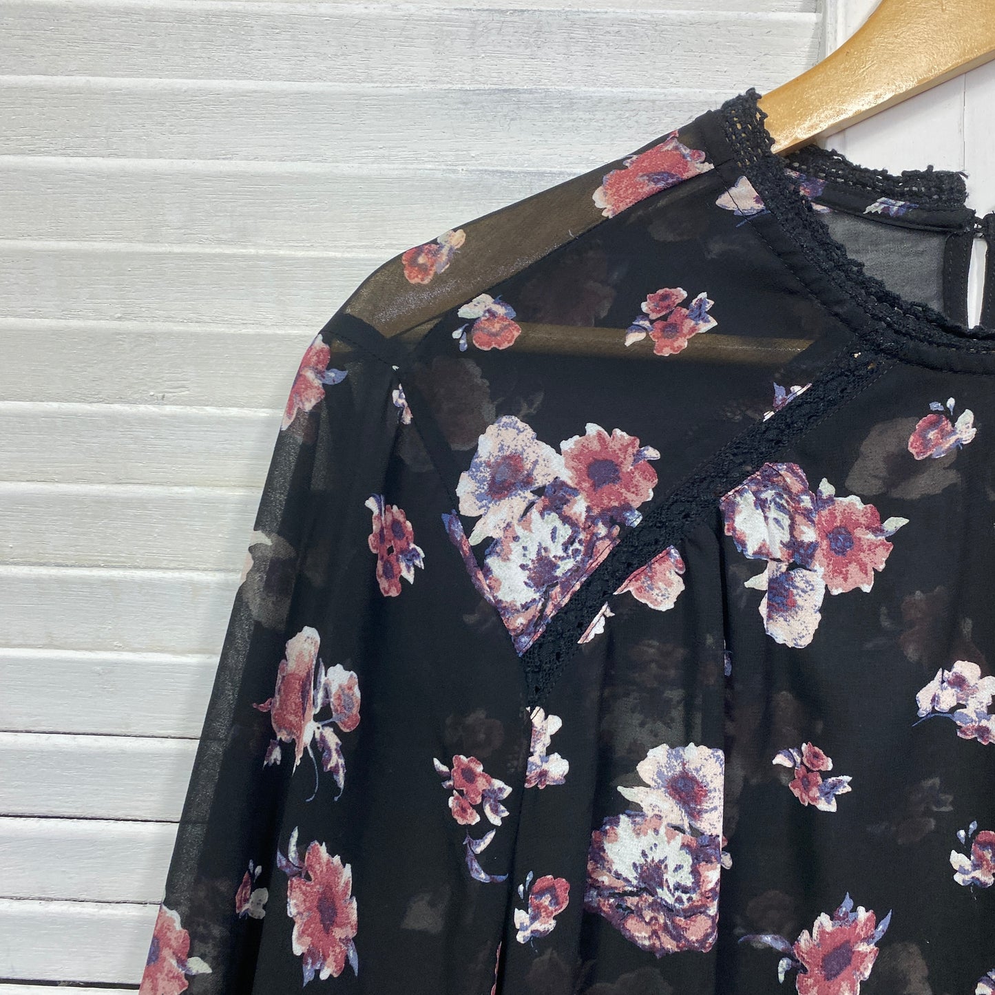 Isobelle Top Size 20 Plus Black Floral Long Sleeve Sheer