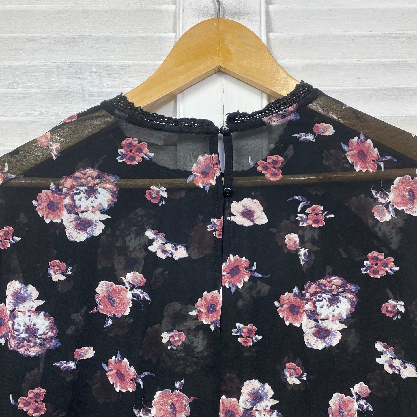 Isobelle Top Size 20 Plus Black Floral Long Sleeve Sheer