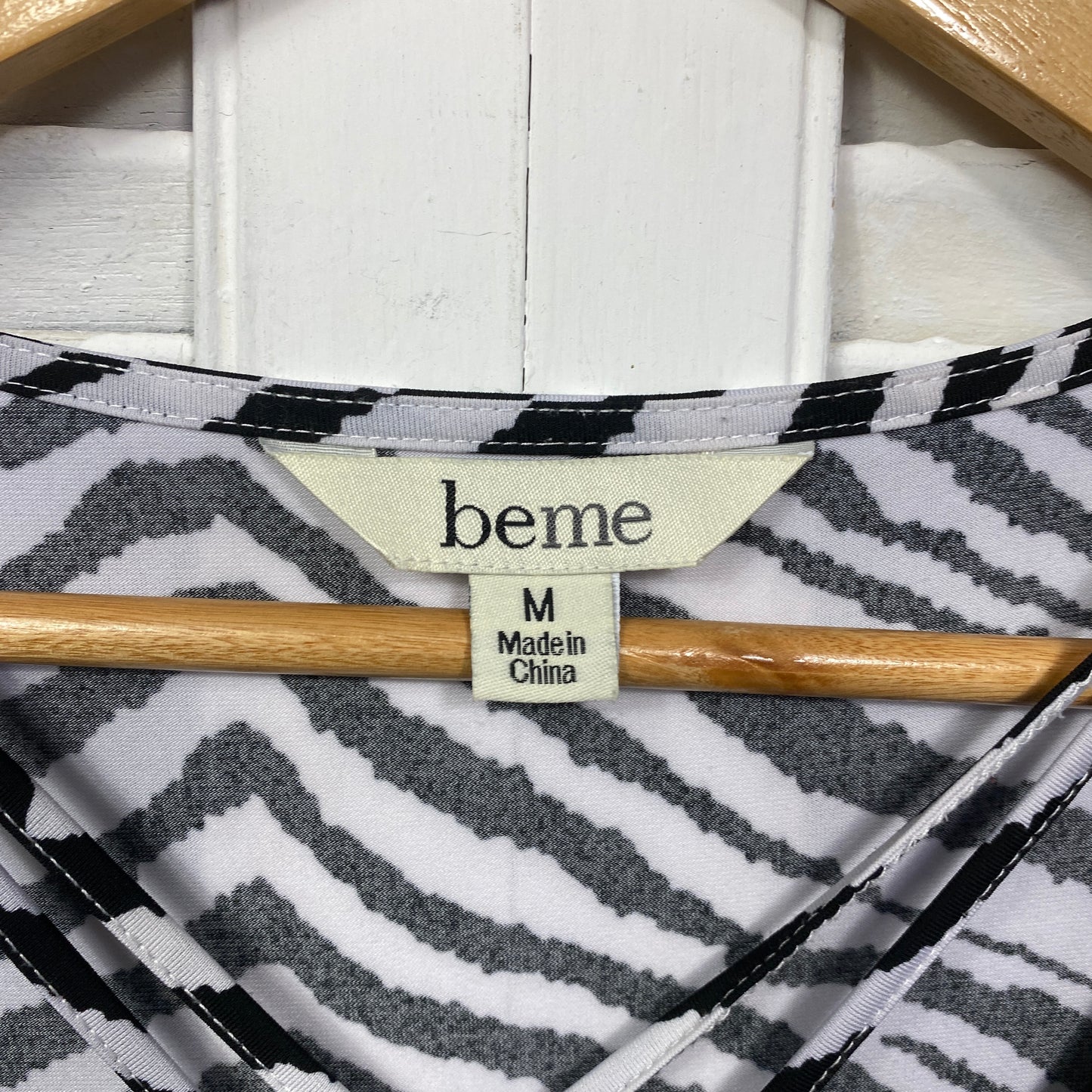 Beme Tunic Top Size 18 Plus Medium Black White