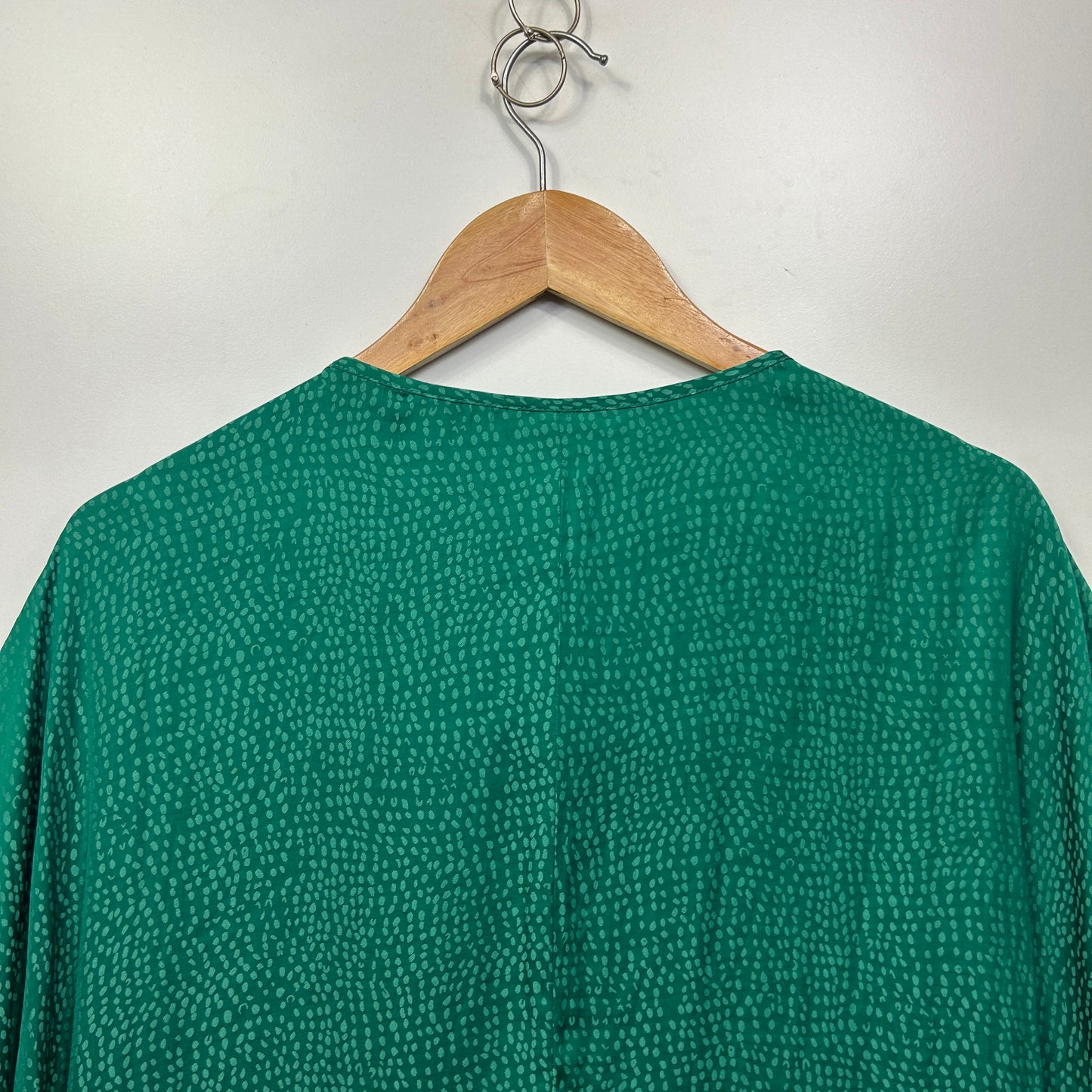Taking Shape Tunic Top Size 16 Green Short Sleeve